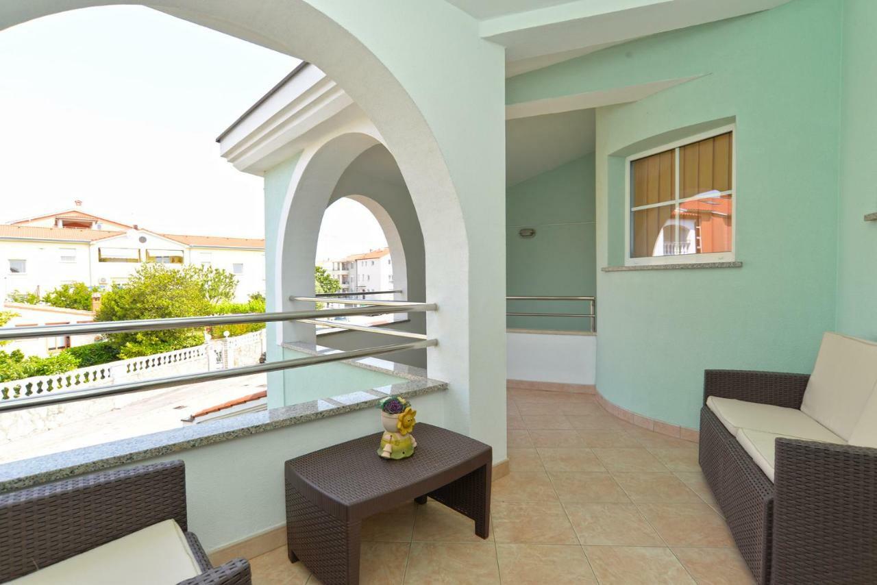 Pool Apartments 624 Pula Exterior photo