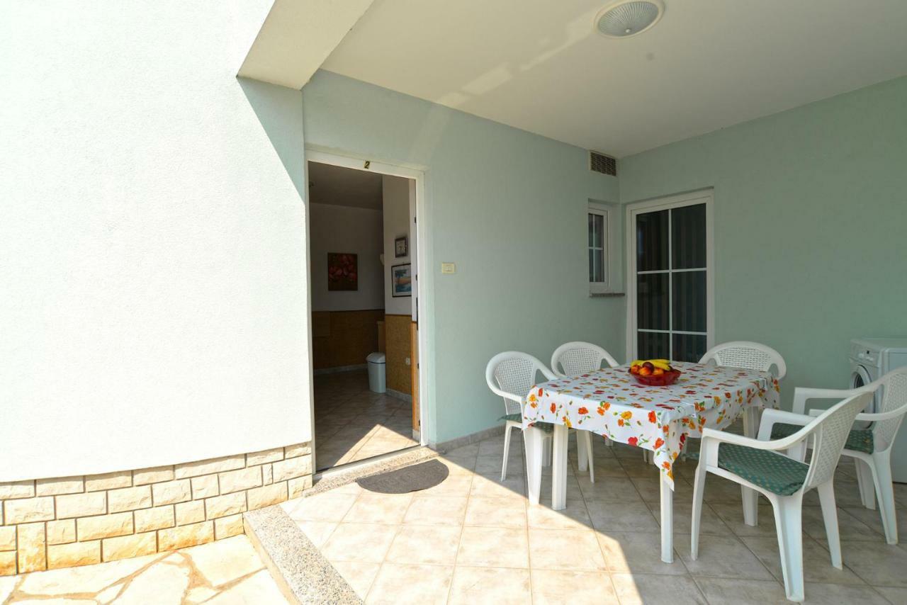 Pool Apartments 624 Pula Exterior photo