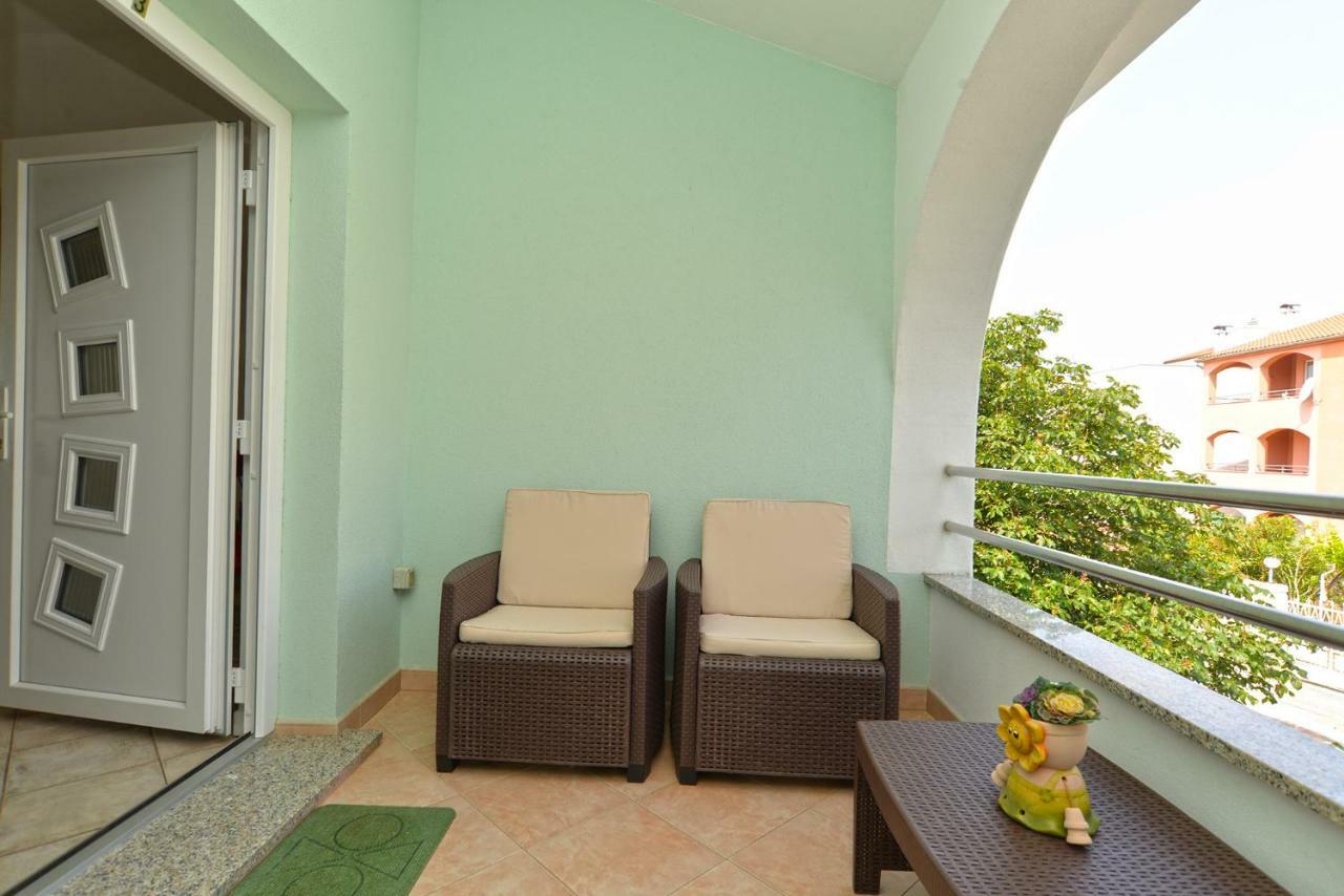 Pool Apartments 624 Pula Exterior photo