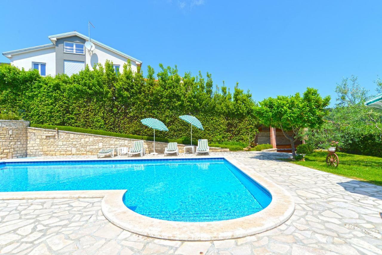 Pool Apartments 624 Pula Exterior photo
